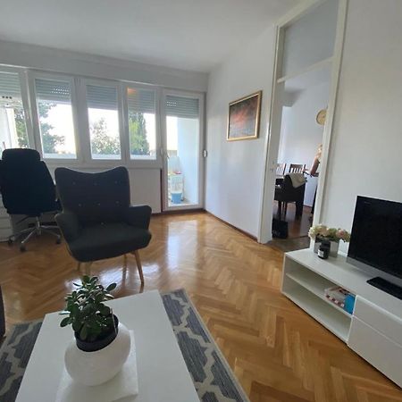 2 Bedroom Apartment/Parking/Market Split Dış mekan fotoğraf