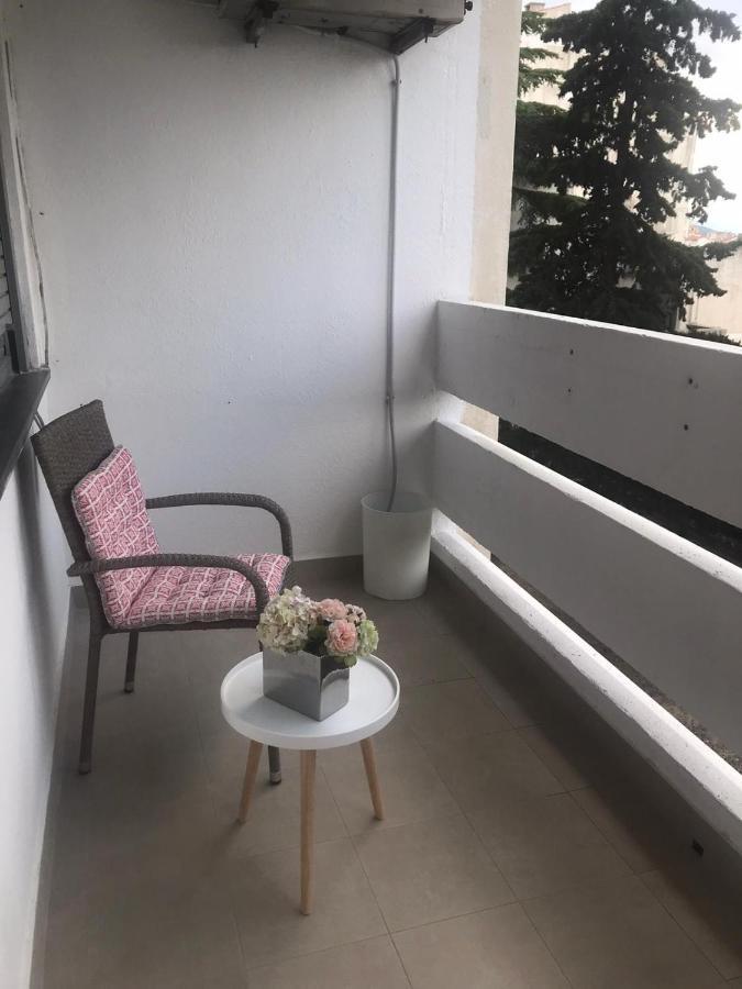 2 Bedroom Apartment/Parking/Market Split Dış mekan fotoğraf